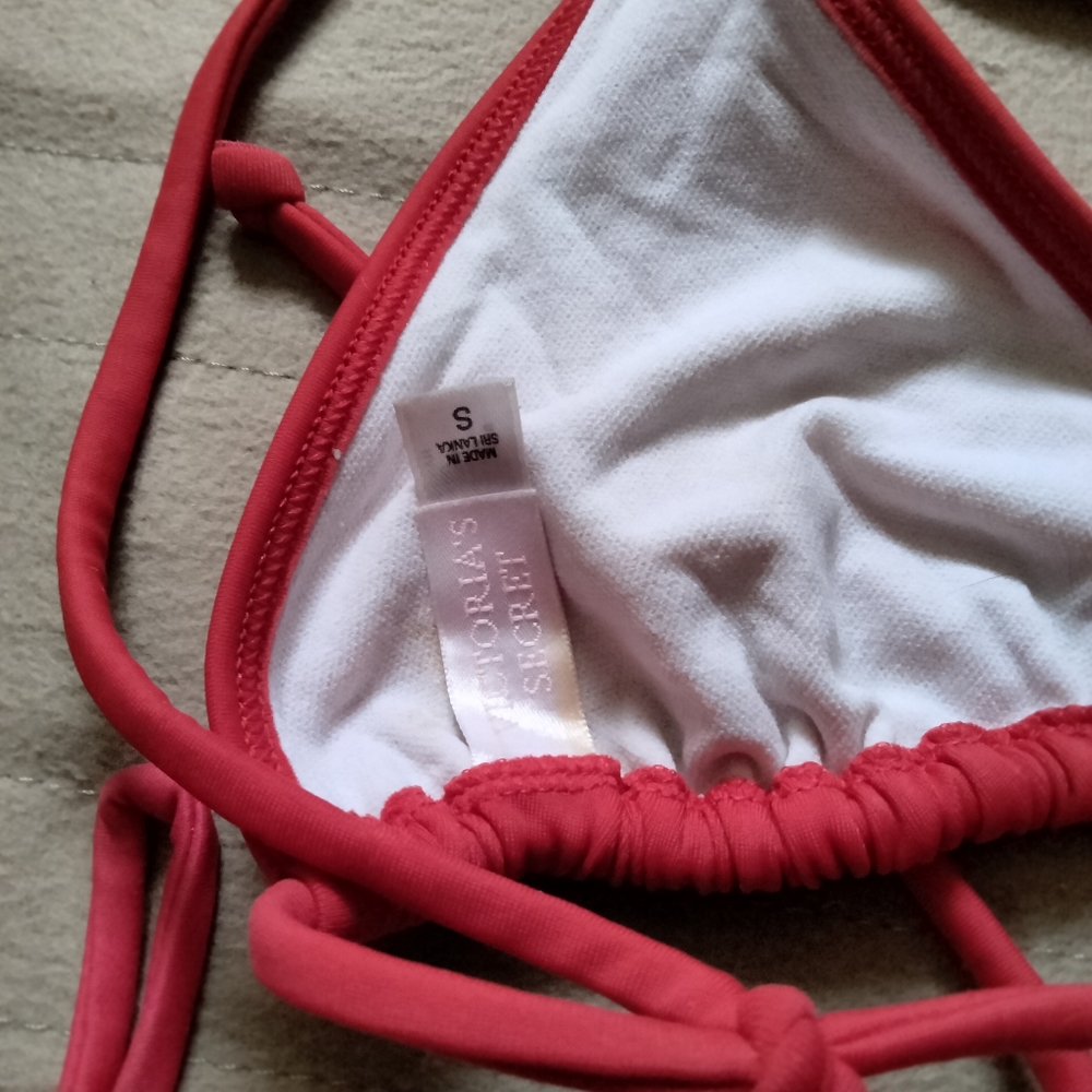 VS Red Bikini Swimsuit Set S / SP - Picture 4 of 4
